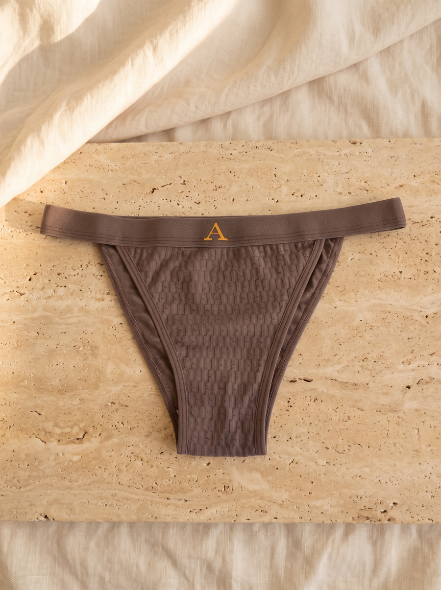 Auren® Lyra Slip Külot — Özel Tasarım, Organik Pamuk & Antibakteriyel